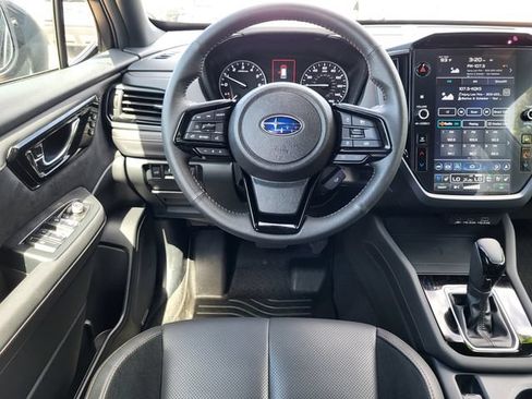 Used 2025 Subaru Forester Touring AWD/4WD image 26