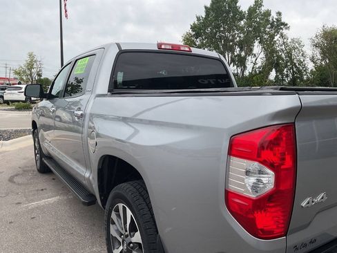 Used 2018 Toyota Tundra Limited w/ Limited Premium Package AWD/4WD image 5