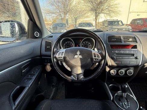 Used 2011 Mitsubishi Outlander Sport SE image 22