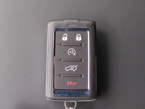 New 2026 Jeep Grand Cherokee L Limited AWD/4WD image 36