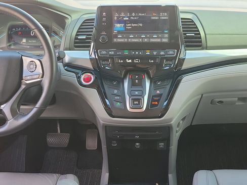 Used 2024 Honda Odyssey Touring image 22