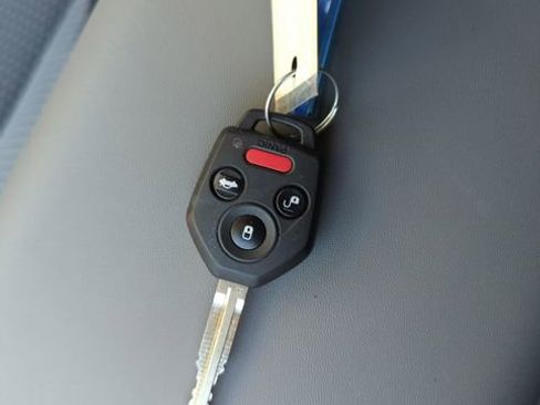 Used 2024 Subaru Outback Premium image 31