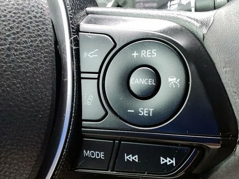 Used 2019 Toyota Corolla SE FWD image 14