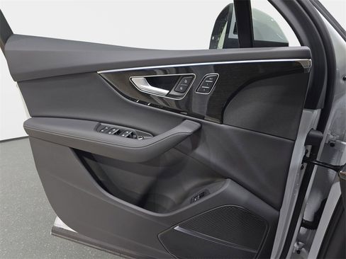 New 2025 Audi Q7 3.0T Premium Plus image 27