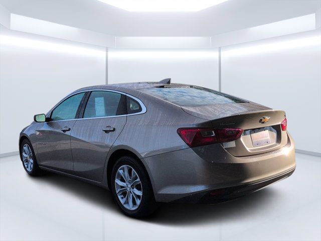 Used 2025 Chevrolet Malibu LT FWD image 5