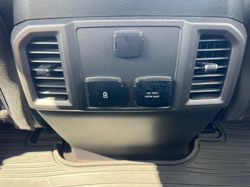Used 2020 Ford F150 XLT w/ Equipment Group 302A Luxury AWD/4WD image 29