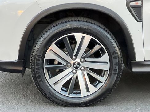 Used 2020 Mitsubishi Outlander Sport ES image 30