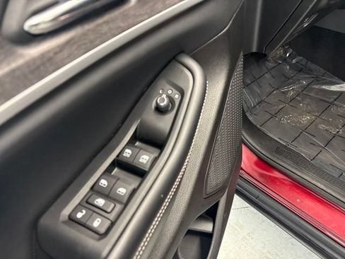 Used 2024 Jeep Grand Cherokee Limited AWD/4WD image 19