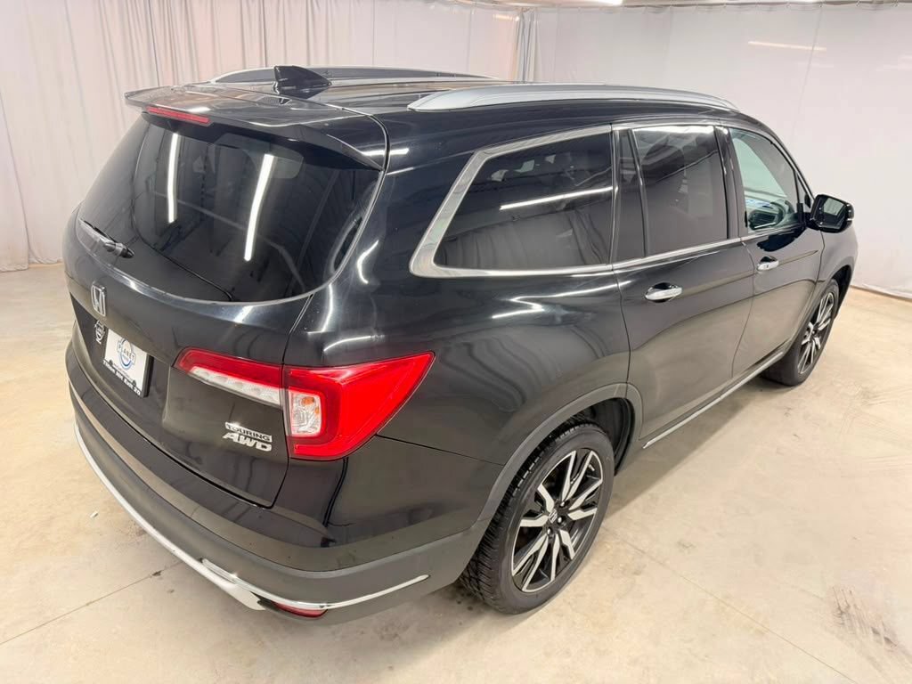 Used 2020 Honda Pilot Touring image 13