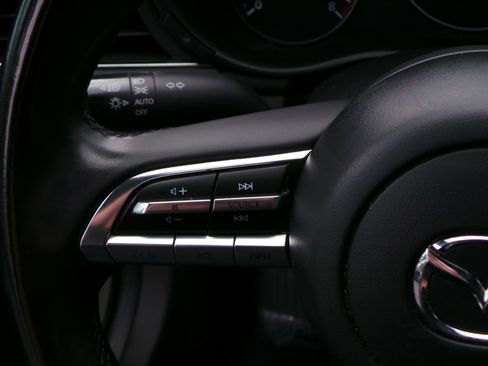 Used 2023 MAZDA MAZDA3 s FWD image 28
