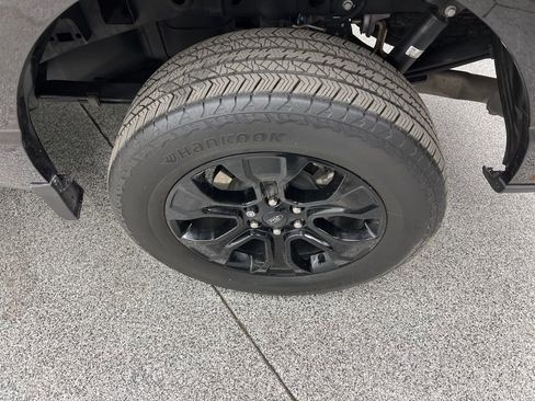 Used 2023 Ford F150 Lariat w/ Equipment Group 502A High image 8