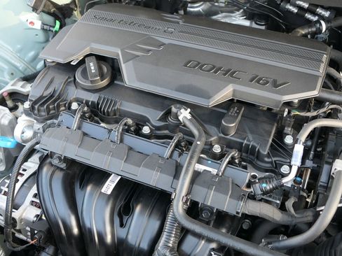 Certified 2025 Hyundai Kona SEL image 26