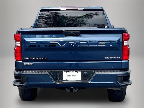 Certified 2022 Chevrolet Silverado 1500 Custom image 7