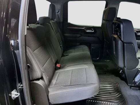 Used 2025 Chevrolet Silverado 1500 LT AWD/4WD image 27