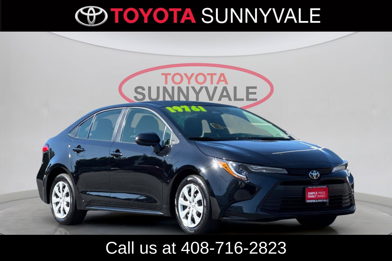 Used 2024 Toyota Corolla LE FWD image 10