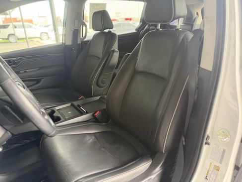 Used 2025 Honda Odyssey Elite image 14