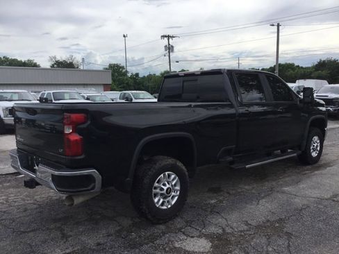 Used 2022 Chevrolet Silverado 2500 LT w/ Convenience Package AWD/4WD image 15
