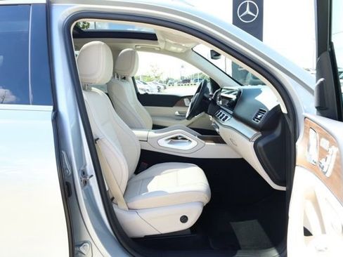 Certified 2025 Mercedes-Benz GLE 350 4MATIC image 28