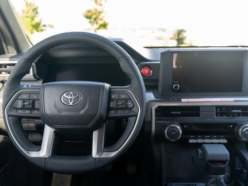 New 2025 Toyota Tacoma TRD Off-Road image 15