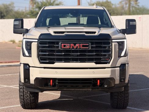 Used 2026 GMC Sierra 2500 AT4 AWD/4WD image 11
