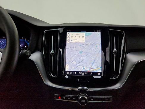 New 2025 Volvo XC60 B5 Core w/ Protection Package Premier image 27