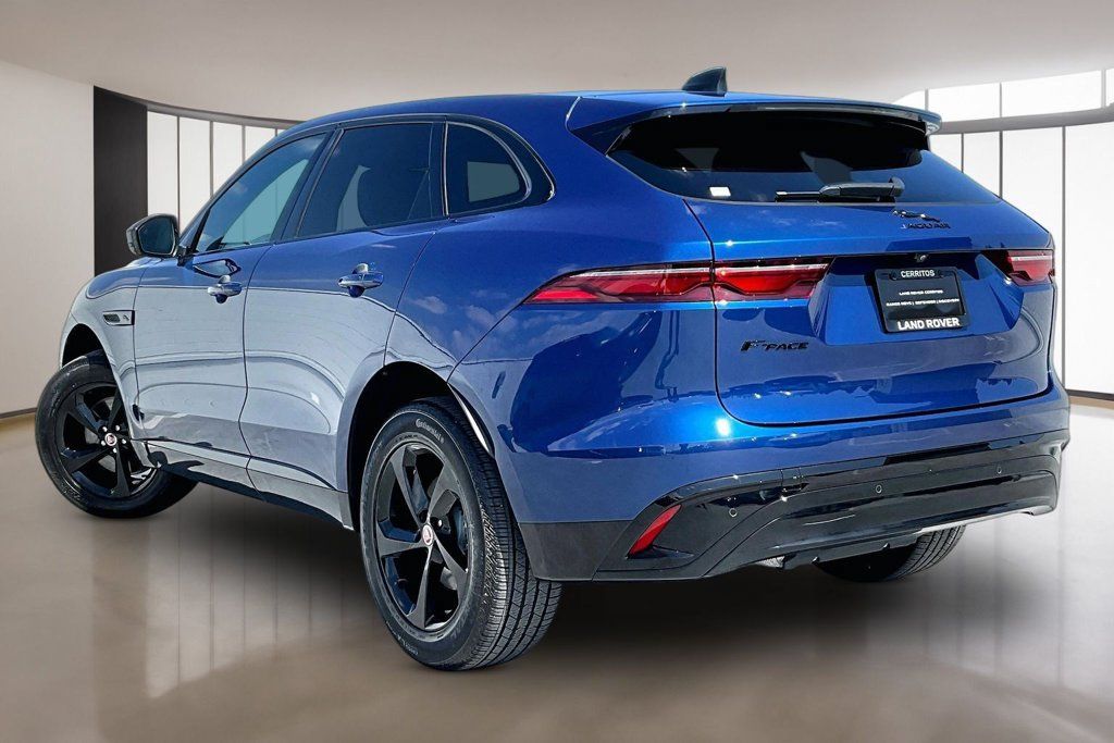 Used 2022 Jaguar F-PACE S AWD/4WD image 4
