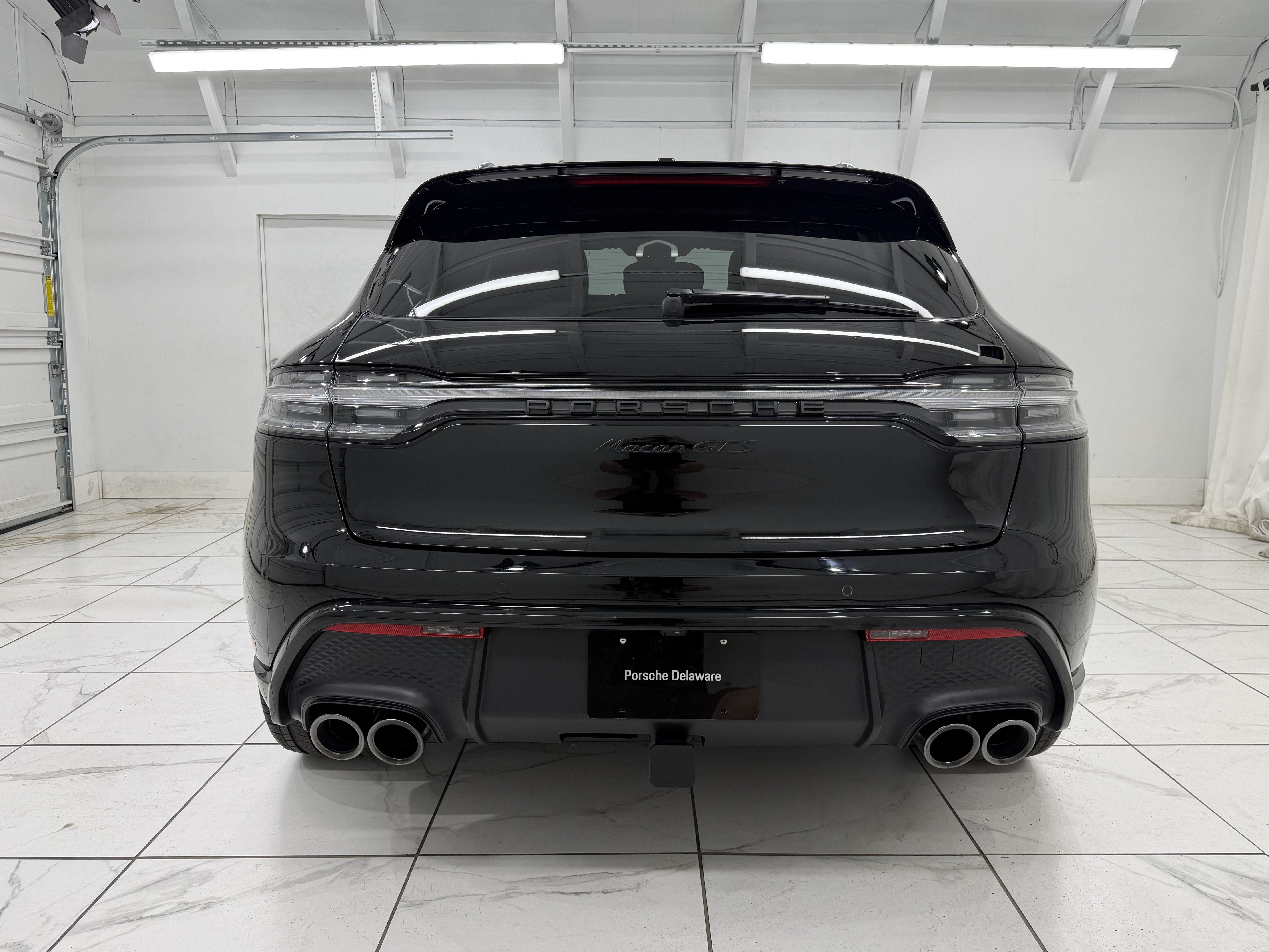 Used 2026 Porsche Macan GTS AWD/4WD image 13