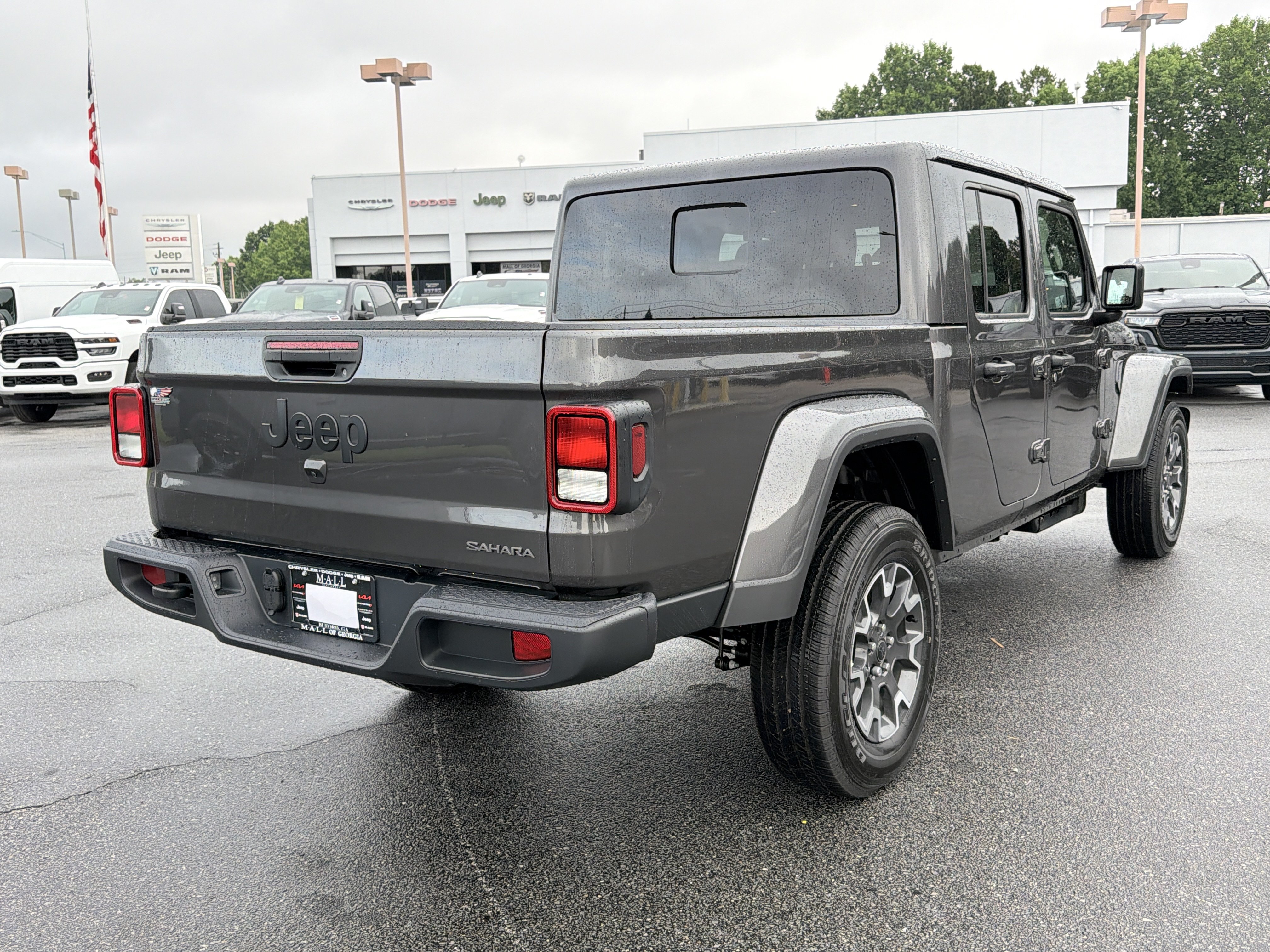 New 2026 Jeep Gladiator Sport AWD/4WD image 5