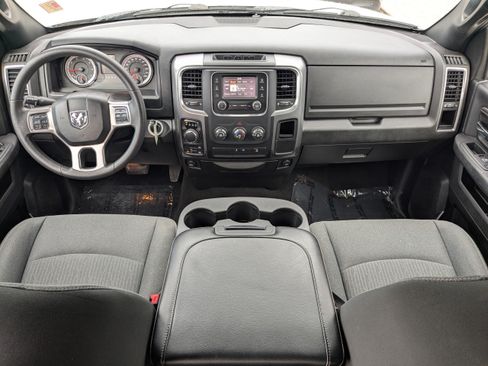 Used 2022 RAM 1500 Warlock AWD/4WD image 15