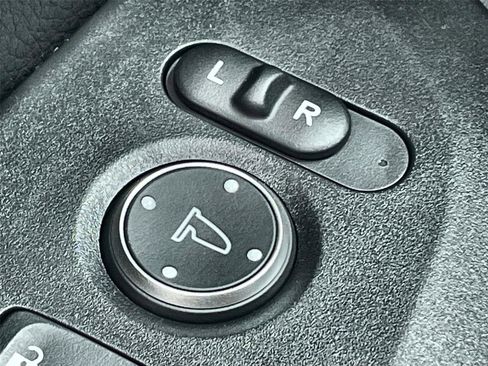 New 2026 Honda HR-V Sport image 15