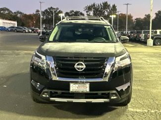 New 2025 Nissan Pathfinder Platinum video 2
