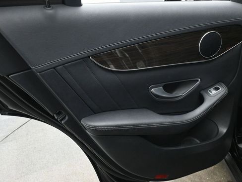 Used 2018 Mercedes-Benz GLC 43 AMG 4MATIC image 14