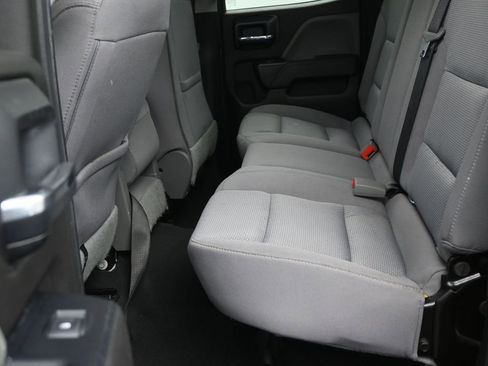 Used 2019 Chevrolet Silverado 1500 Custom w/ Custom Convenience Package image 14