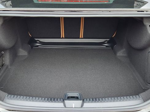 New 2026 Mercedes-Benz E 350 4MATIC Sedan image 30