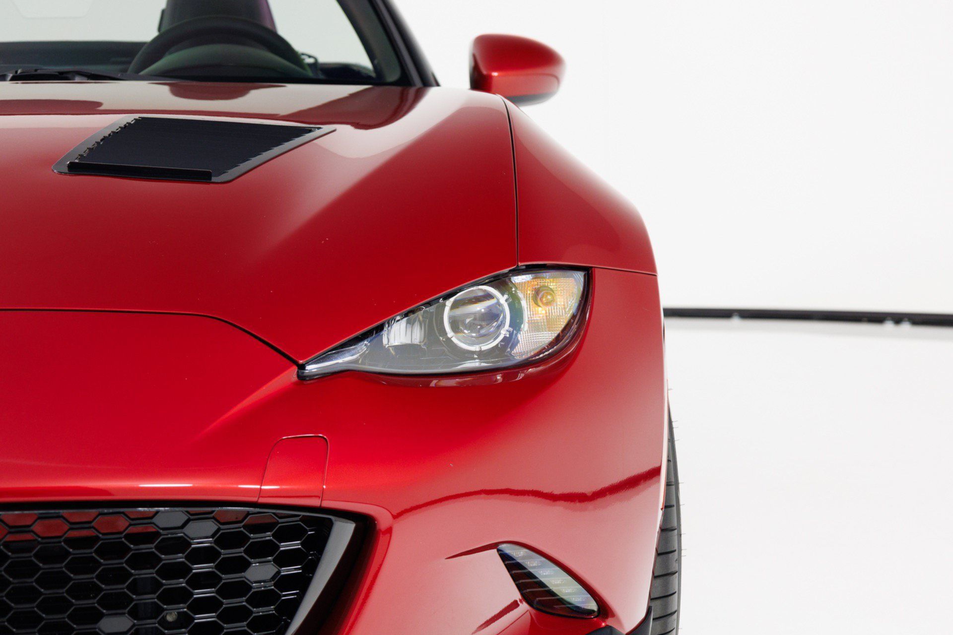 Used 2016 MAZDA MX-5 Miata Grand Touring RWD image 56