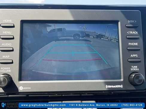 Used 2021 Toyota RAV4 XLE Premium image 19