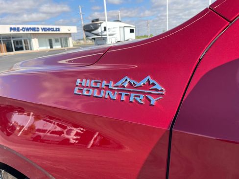 Used 2021 Chevrolet Tahoe High Country image 4