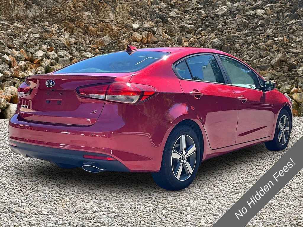Used 2018 Kia Forte S FWD image 2