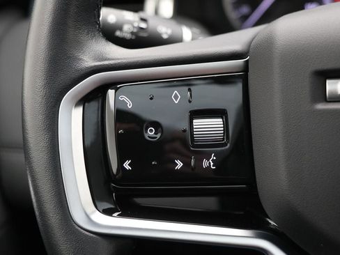 Used 2023 Land Rover Discovery Sport S image 20