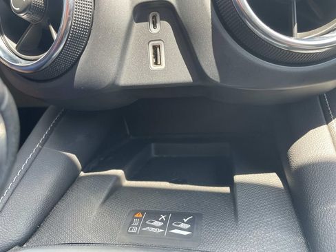 Used 2023 Chevrolet Blazer LT w/ Convenience Package FWD image 23