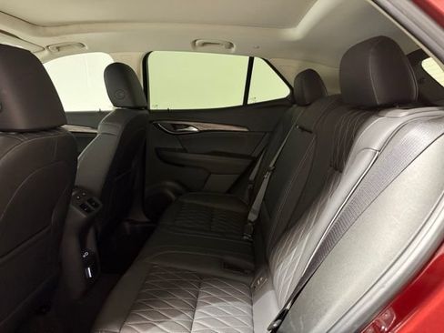 Used 2023 Buick Envision Avenir AWD/4WD image 26