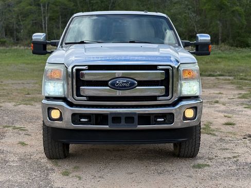 Used 2016 Ford F250 Lariat w/ Lariat Ultimate Package image 8