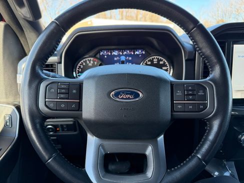 Used 2022 Ford F150 XLT w/ Equipment Group 302A High image 10