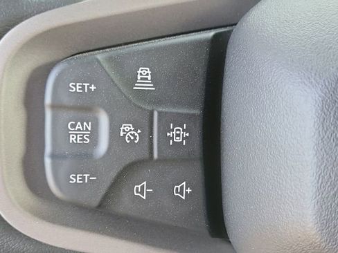 New 2025 Ford Bronco Badlands AWD/4WD image 8