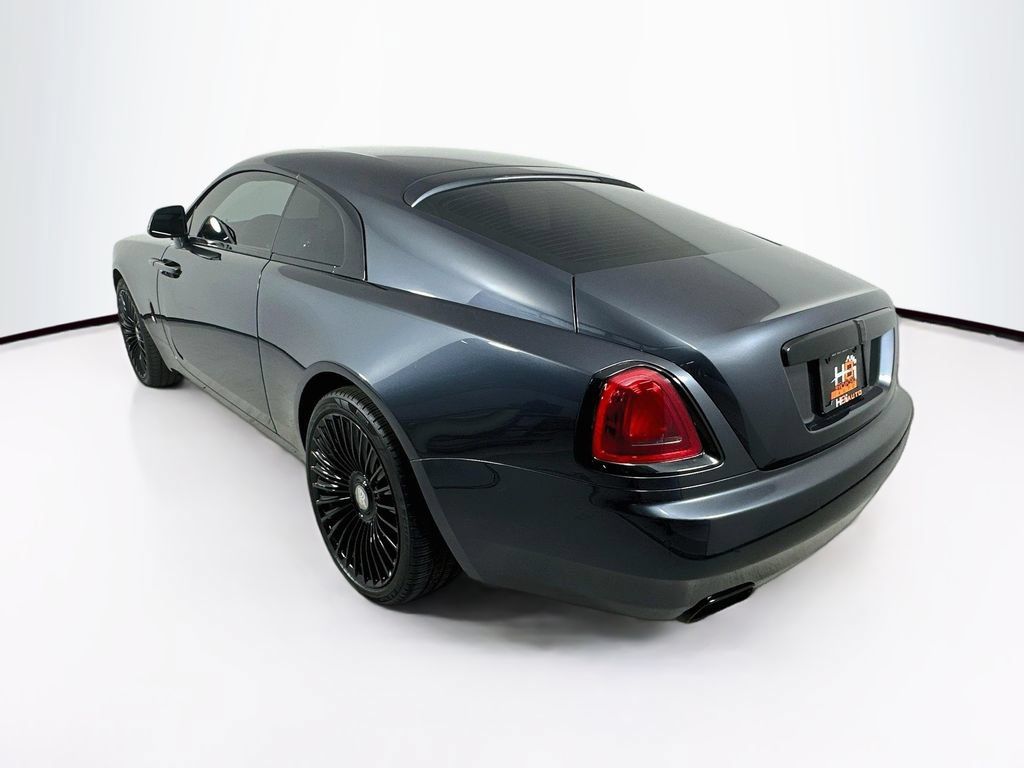 Used 2015 Rolls-Royce Wraith RWD image 8