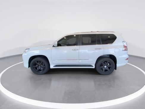 Used 2016 Lexus GX 460 w/ Premium Package AWD/4WD image 5