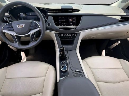 Used 2023 Cadillac XT5 Premium Luxury FWD image 15