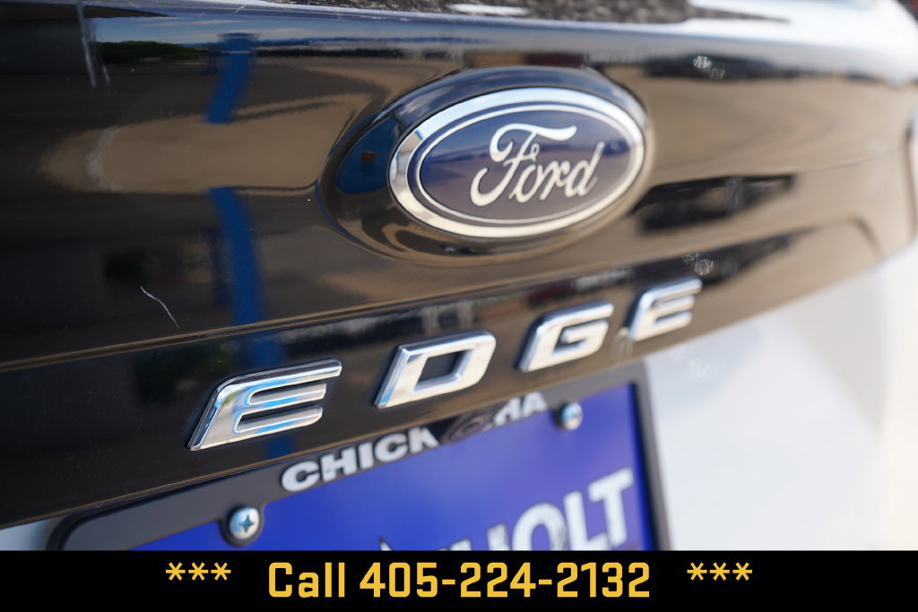 Used 2024 Ford Edge SEL AWD/4WD image 5