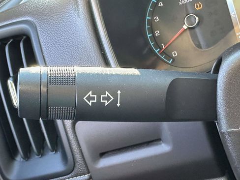 Used 2018 GMC Canyon SLT w/ Trailering Package image 31