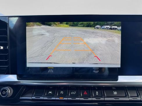 Used 2025 Chevrolet Silverado 1500 RST w/ LPO, Dark Essentials Package AWD/4WD image 20